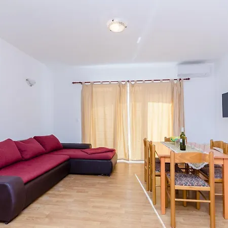 Apartments Alex Lopar Exterior photo