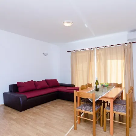 Apartments Alex Lopar Exterior photo