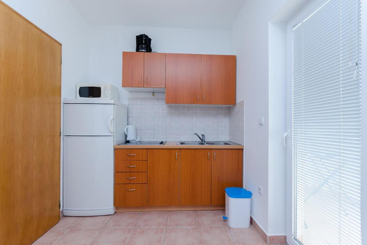 Apartment Alex Lopar